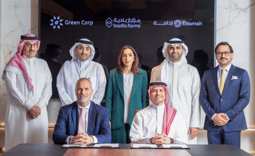 إدامة ومزارع بادية توقعان اتفاقية شراكة لمشروع زراعي مبتكر في البحرين